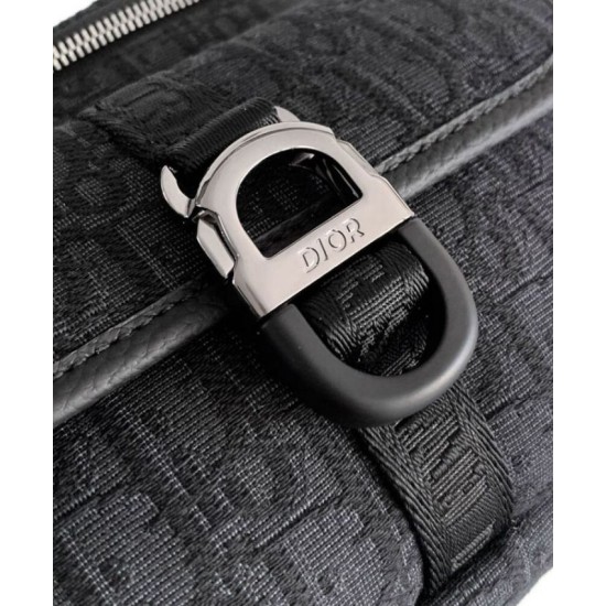 Replica Dior Dior 8 Belt Bag Black Replica Dior Dior 8 Belt Bag Black
