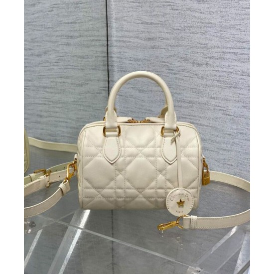 Fake Dior Groove 20 Bag Apricot Replica Replica Dior Groove 20 Bag Apricot