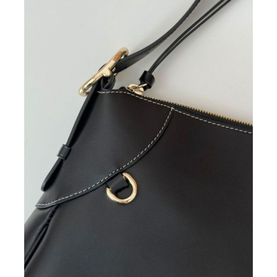 Fake Gucci GG Emblem Medium Shoulder Bag 815217 Black Replica