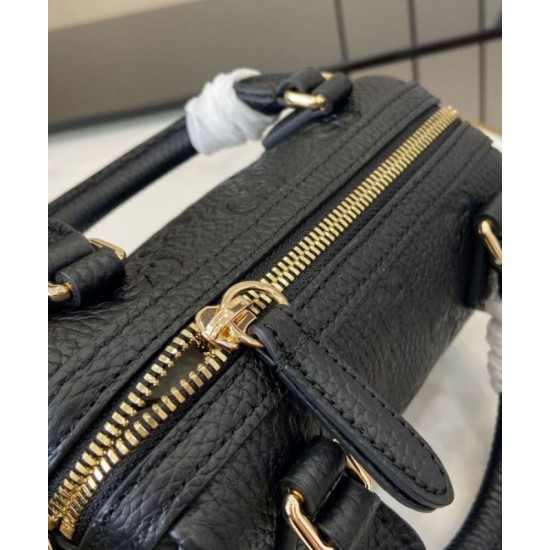 Replica Gucci GG Emblem Super Mini Top Handle Bag 815256 Black Replica Gucci GG Emblem Super Mini Top Handle Bag 815256 Black