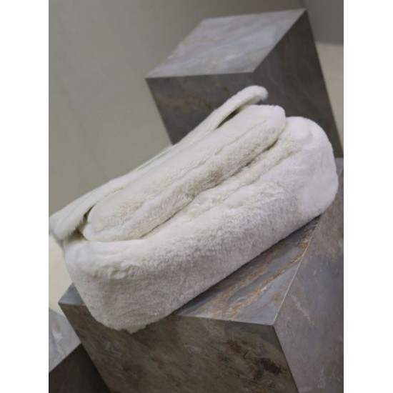 Replica YSL Saint Laurent Niki Oversized Shoulder Bag in White Shearling Replica YSL Saint Laurent Niki Oversized Shoulder Bag in White Shearling