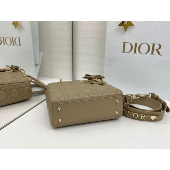 Super Clone Replica Dior Lady Dior My ABC Dior Small Arco Bag with D.I.O.R. Pendant Taupe Grey metal Top Replica Dior Lady Dior My ABC Dior Small Arco Bag with D.I.O.R. Pendant Taupe Grey metal