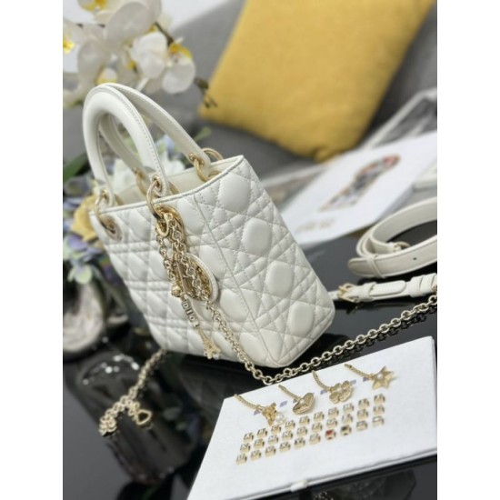 Super Clone Replica Bag Dior small Lady Dior My ABCDior with D.I.O.R lambskin pendant in white cannage Top Replica Bag Dior small Lady Dior My ABCDior with D.I.O.R lambskin pendant in white cannage