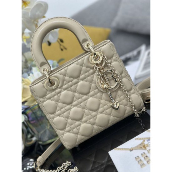 Super Clone Replica Dior small Lady Dior My ABCDior bag with D.I.O.R cannage lambskin charm, apricot Top Replica Dior small Lady Dior My ABCDior bag with D.I.O.R cannage lambskin charm, apricot