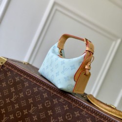 Top Replica Louis Vuitton Hills Pochette Bag Blue