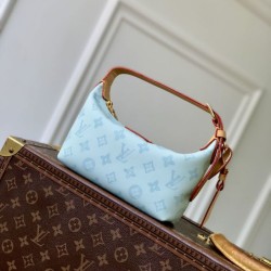 Top Replica Louis Vuitton Hills Pochette Bag Blue