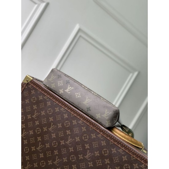 Super Clone Replica LV Pochette Voyage Souple Men's Clutch Green Top Replica LV Pochette Voyage Souple Men's Clutch Green