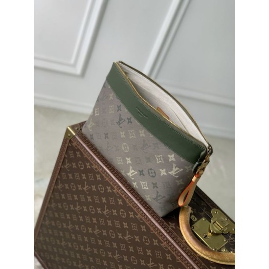 Super Clone Replica LV Pochette Voyage Souple Men's Clutch Green Top Replica LV Pochette Voyage Souple Men's Clutch Green