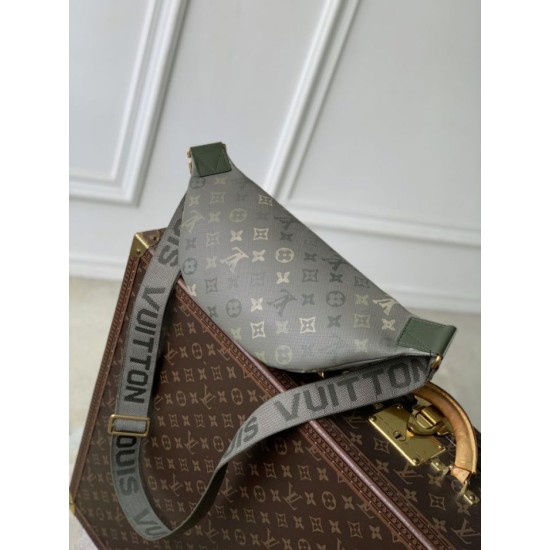 Super Clone Replica Louis Vuitton Rush Bumbag Men's Shoulder Bag M26933 Green Top Replica Louis Vuitton Rush Bumbag Men's Shoulder Bag M26933 Green