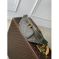 Top Replica Louis Vuitton Rush Bumbag Men's Shoulder Bag M26933 Green
