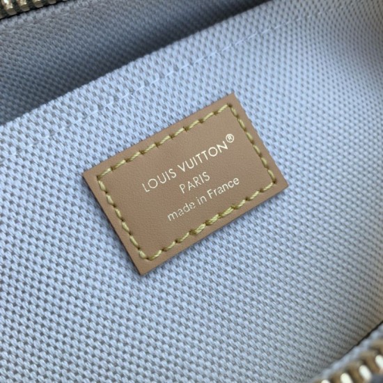 Super Clone Replica Louis Vuitton Keepall Bandoulière 25 Bag M26930 Men's Green Top Replica Louis Vuitton Keepall Bandoulière 25 Bag M26930 Men's Green