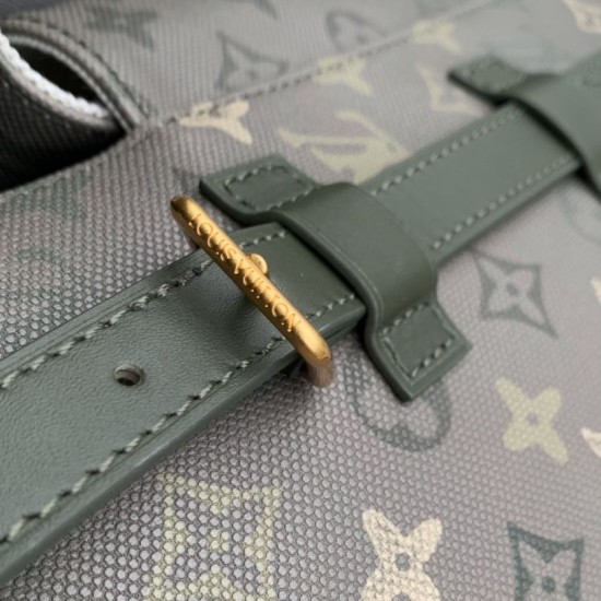 Super Clone Replica Louis Vuitton Christopher MM Backpack for Men M27080 Green Top Replica Louis Vuitton Christopher MM Backpack for Men M27080 Green