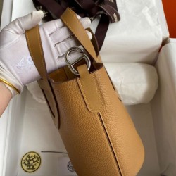 Top Replica Hermes In The Loop 18 tote bag in brown Clemence