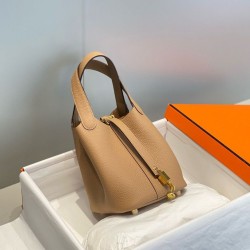 Top Replica Hermes Picotin Lock 18/22 Tote Bag in Brown Clemence