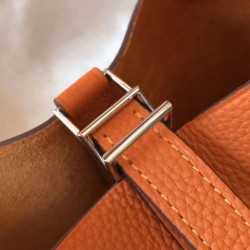 Top Replica Hermes Picotin Lock 18/22 Tote Bag in Orange Clemence