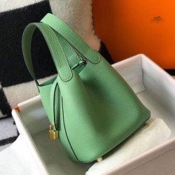Top Replica Hermes Picotin Lock Tote Bag 18/22 Green Clemence
