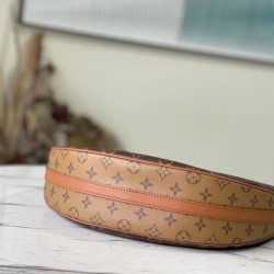 Fake Louis Vuitton Loop Hobo Bag In Monogram Canvas M46311 Replica