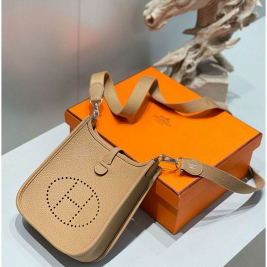 Replica Hermes Evelyne III TPM Mini Bag Brown Clemence Replica Hermes Evelyne III TPM Mini Bag Brown Clemence