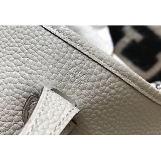 Replica Hermes Evelyne III TPM Mini Bag Gray Clemence Replica Hermes Evelyne III TPM Mini Bag Gray Clemence