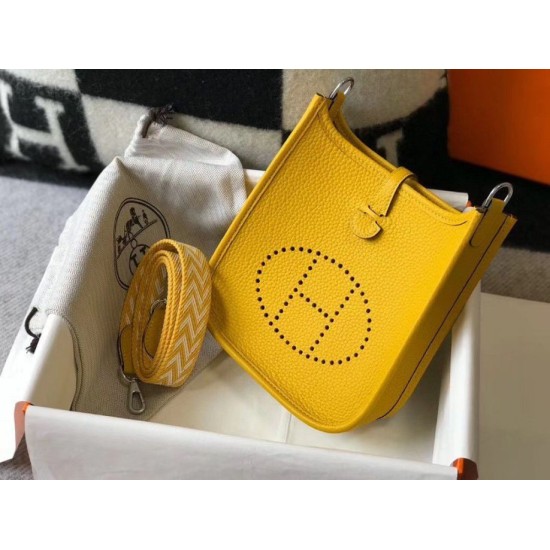 Replica Hermes Evelyne III TPM Mini Bag Orange Clemence Replica Hermes Evelyne III TPM Mini Bag Orange Clemence