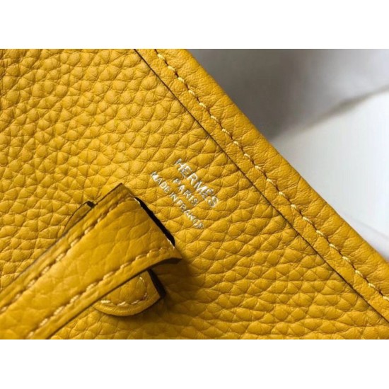 Replica Hermes Evelyne III TPM Mini Bag Orange Clemence Replica Hermes Evelyne III TPM Mini Bag Orange Clemence