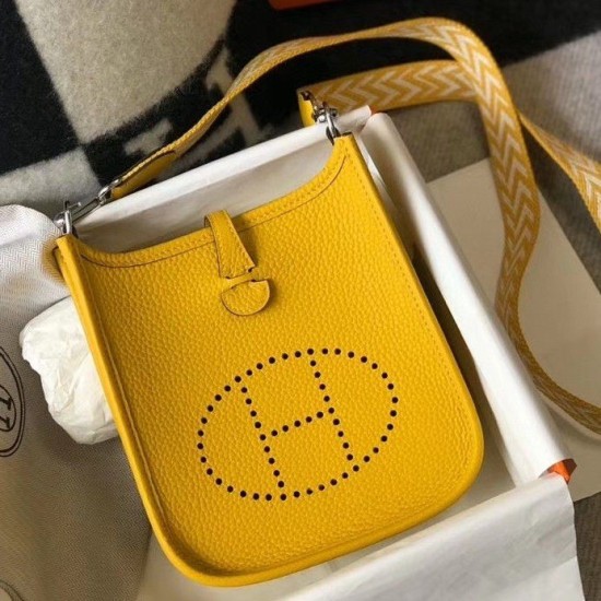 Replica Hermes Evelyne III TPM Mini Bag Orange Clemence Replica Hermes Evelyne III TPM Mini Bag Orange Clemence