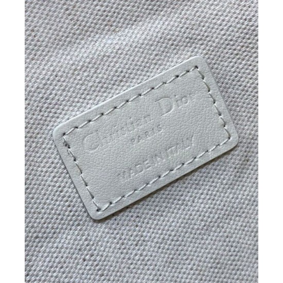 Replica Dior Medium DiorTravel Nomad Pouch Cream Replica Dior Medium DiorTravel Nomad Pouch Cream