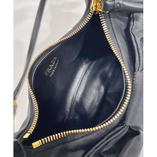 Replica Prada Re-Nylon /Nappa Mini-bag With Bow 1BC241 Black Replica Prada Re-Nylon /Nappa Mini-bag With Bow 1BC241 Black