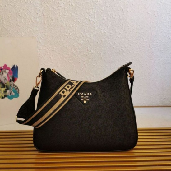 Replica Prada Shoulder Bag Grained Black Replica Prada Shoulder Bag Grained Black