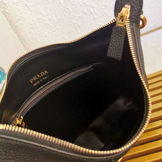 Replica Prada Shoulder Bag Grained Black Replica Prada Shoulder Bag Grained Black