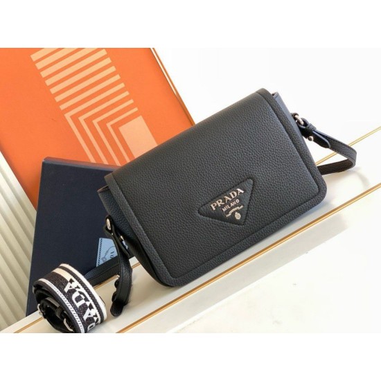 Replica Prada Flap Small Shoulder Bag Grained Black Replica Prada Flap Small Shoulder Bag Grained Black