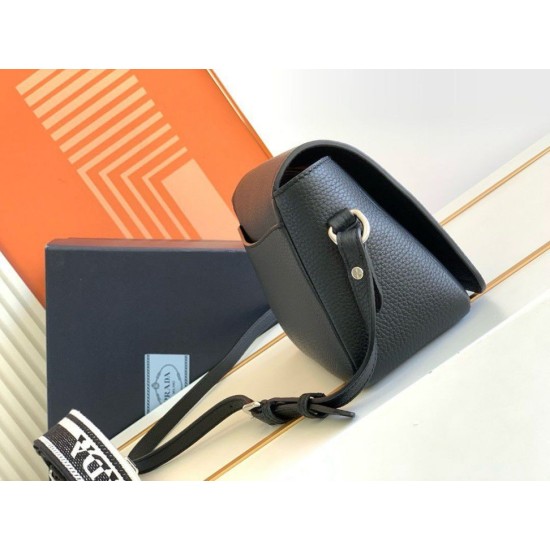Replica Prada Flap Small Shoulder Bag Grained Black Replica Prada Flap Small Shoulder Bag Grained Black