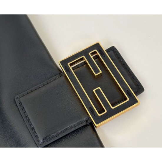 Replica Fendi Mamma Baguette Medium/Large Bag Nappa Black Replica Fendi Mamma Baguette Medium/Large Bag Nappa Black
