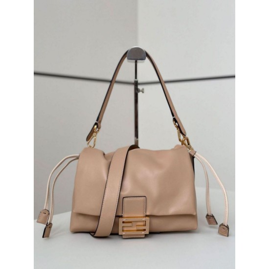 Replica Fendi Mamma Baguette Medium/Large Bag Nappa Apricot Replica Fendi Mamma Baguette Medium/Large Bag Nappa Apricot