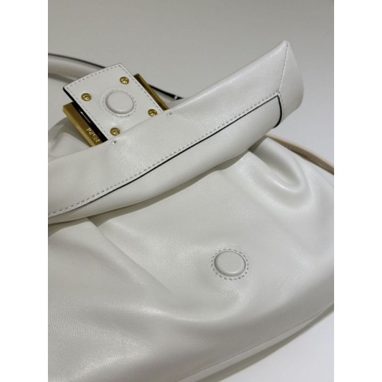 Replica Fendi Mamma Baguette Medium/Large Bag Nappa Beige Replica Fendi Mamma Baguette Medium/Large Bag Nappa Beige