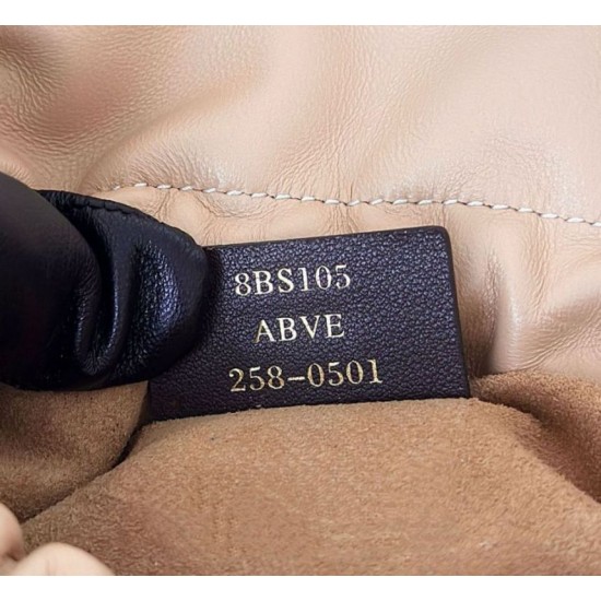 Replica Fendi Mamma Baguette Small Bag Apricot Replica Fendi Mamma Baguette Small Bag Apricot