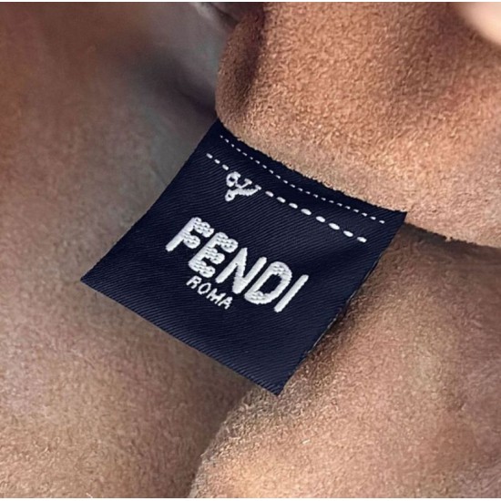 Replica Fendi Mamma Baguette Small Bag Apricot Replica Fendi Mamma Baguette Small Bag Apricot