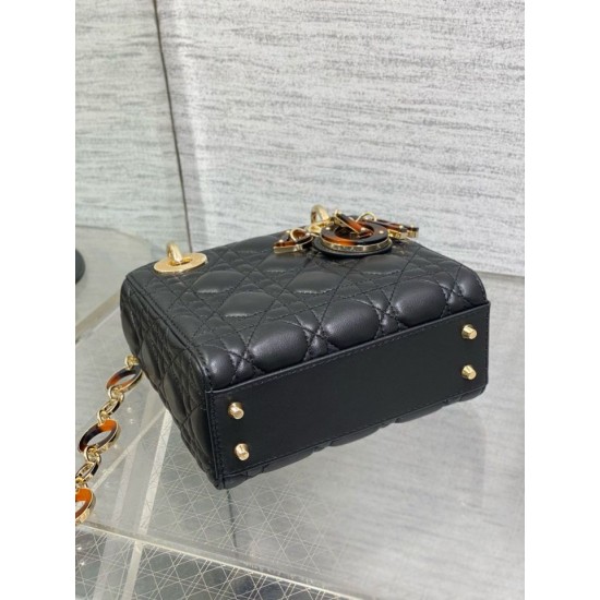 Replica Dior Lady Dior Mini Bag with O-links Black Cannage Replica Dior Lady Dior Mini Bag with O-links Black Cannage