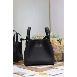Replica Dior Small/Medium Signature Bucket Bag Black