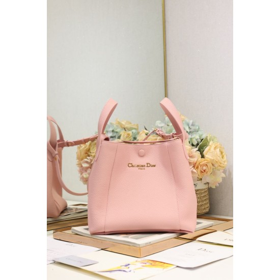 Replica Dior Small/Medium Signature Bucket Bag Pink Replica Dior Small/Medium Signature Bucket Bag Pink