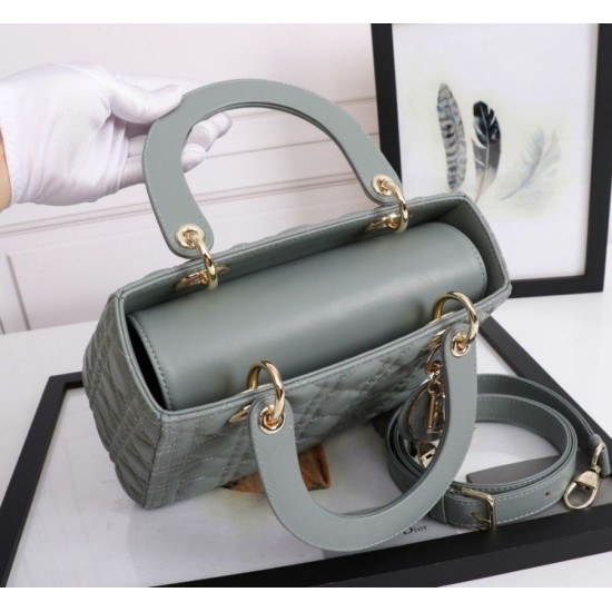 Replica Dior Classic Medium Lady Dior Cannage Bag Gray Replica Dior Classic Medium Lady Dior Cannage Bag Gray