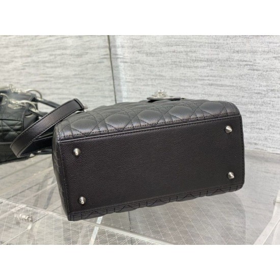 Replica Dior Lady Dior Medium Bag Grained Calfskin Black Replica Dior Lady Dior Medium Bag Grained Calfskin Black