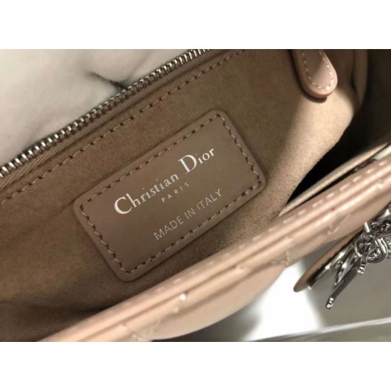 Replica Dior Classic Medium Lady Dior Cannage Bag Blush Replica Dior Classic Medium Lady Dior Cannage Bag Blush