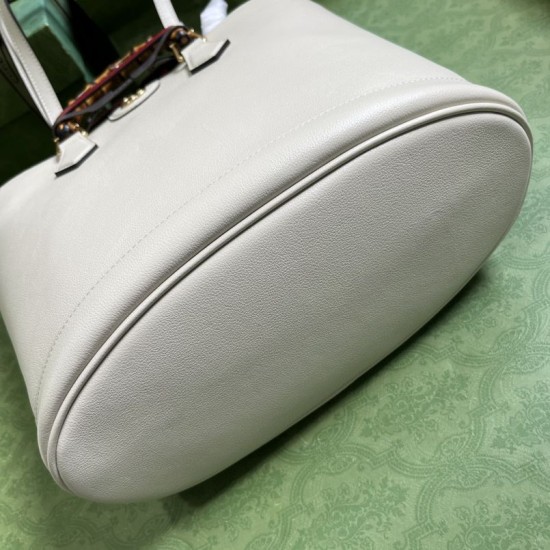 Fake Gucci Diana Medium Tote Bag 750394 White Replica