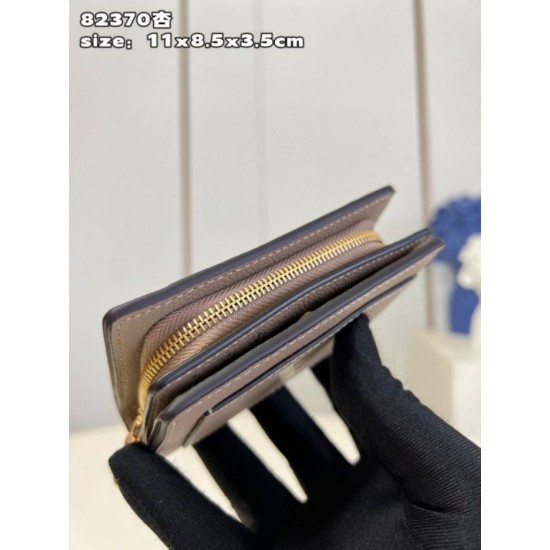 Fake Louis Vuitton Cléa Wallet Monogram Empreinte M82370 Replica