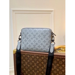 Fake Louis Vuitton Duo Messenger Monogram Men Bag M46104 Replica