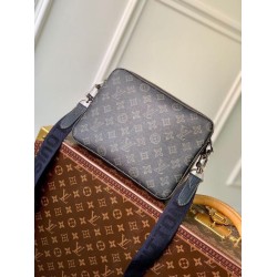 Replica Louis Vuitton Trio Messenger Monogram Men Bag M46340