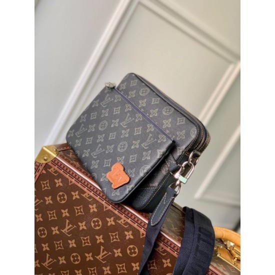 Replica Louis Vuitton Trio Messenger Monogram Men Bag M46340 Replica Louis Vuitton Trio Messenger Monogram Men Bag M46340