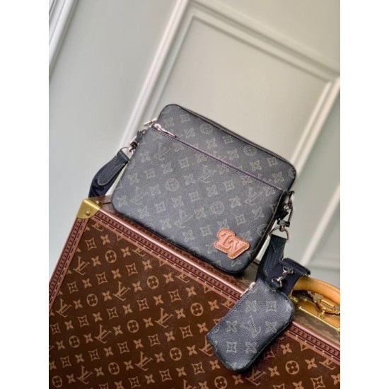 Replica Louis Vuitton Trio Messenger Monogram Men Bag M46340 Replica Louis Vuitton Trio Messenger Monogram Men Bag M46340