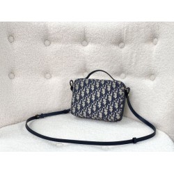 Replica Christian Dior Caro Box Bag with Chain Dior Oblique Jacquard Blue Replica Christian Dior Caro Box Bag with Chain Dior Oblique Jacquard Blue